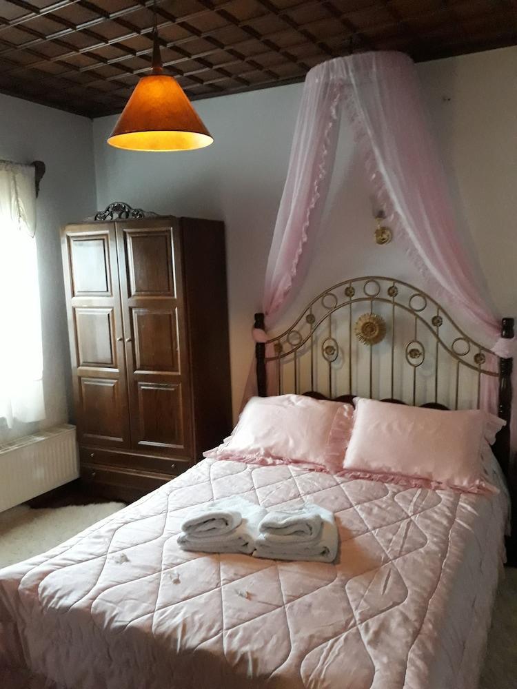 Mansion Theodora Hotel Makriníca Kültér fotó